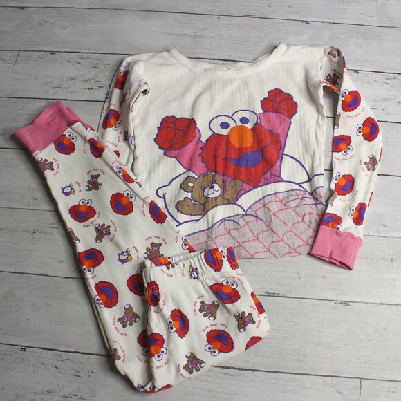 Vintage Sesame Street Girl's Size 5T Pajama Set Elmo - Picture 1 of 4